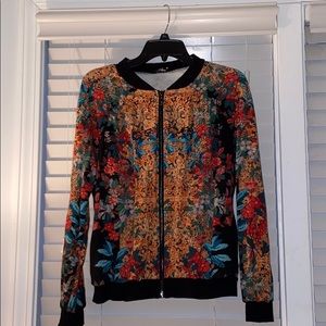 Bebe Printed Zip Up Size Large